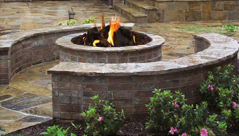 Short Round Fire Pit with Seat Walls | Stone Age Manufacturing